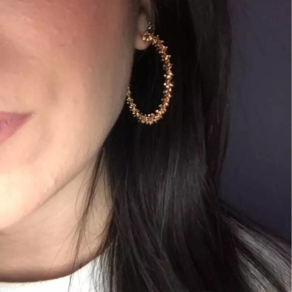 Hoop Earrings Golden Colored - Picture 1 of 6